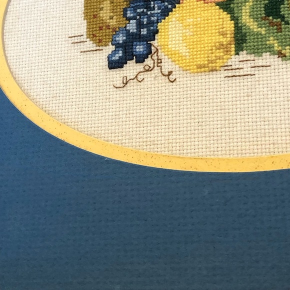 Decorative Wooden Tray with Needlepoint Picture Inset Vintage - Picture 7 of 13